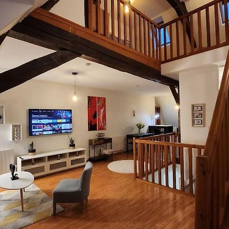 Appartamento Grand Duplex Du Beffroi Douai Esterno foto